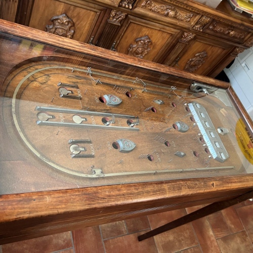 Alter Flipper Spielautomat